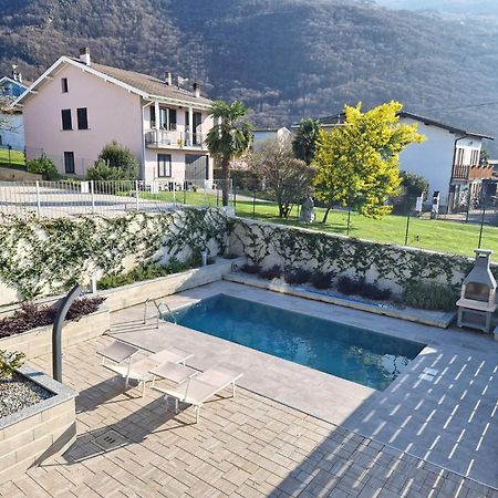 Villa Claudia With Private Pool Colico Zewnętrze zdjęcie