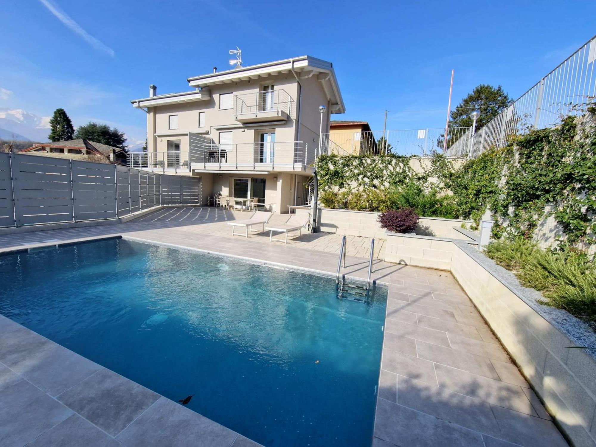 Villa Claudia With Private Pool Colico Zewnętrze zdjęcie